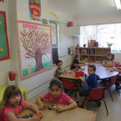 arts & craft at Tiny Tot Preschool & Kindergarten